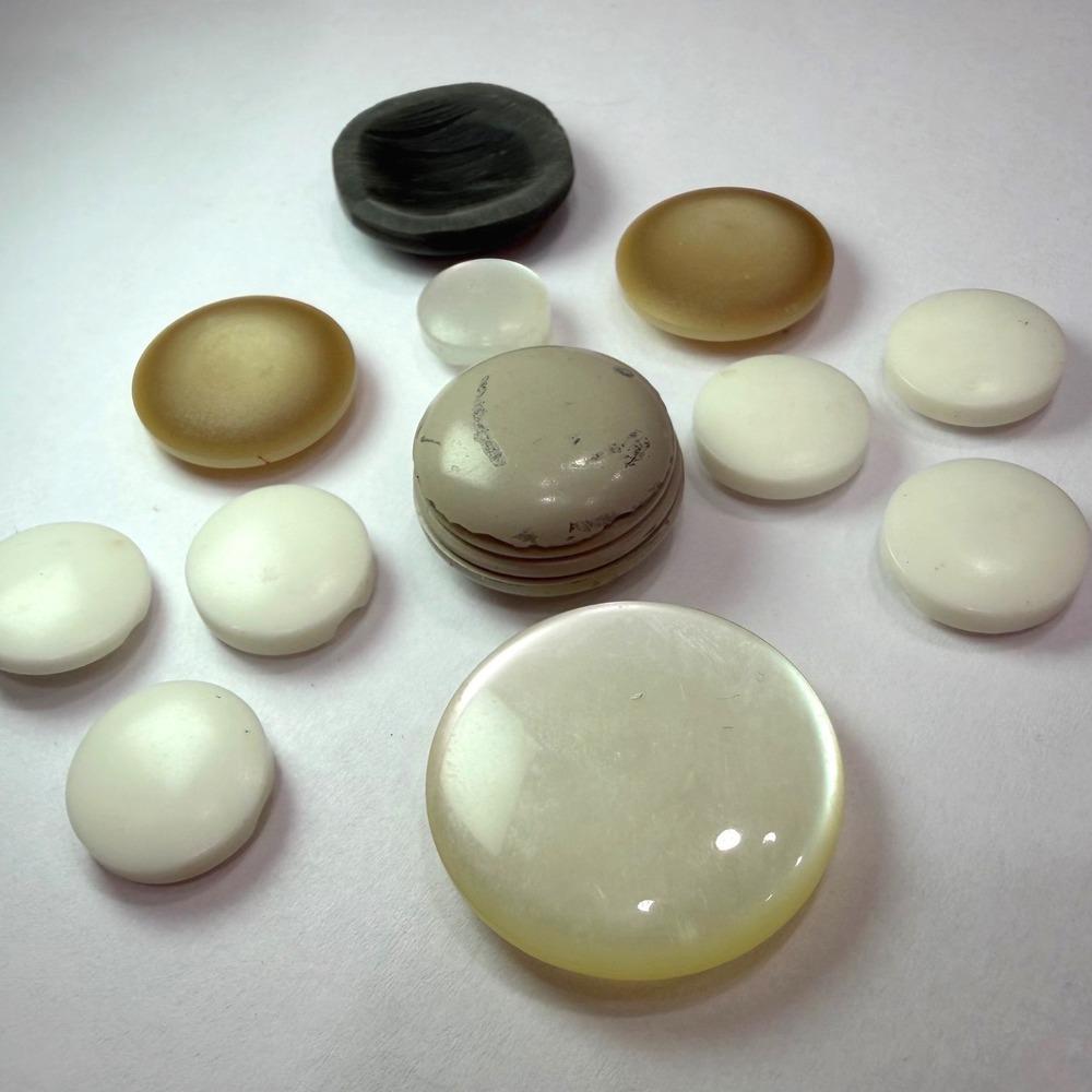 Vintage Button Lot Neutral‎ Tones Shank Buttons Coat Replacement Sewing Supplies